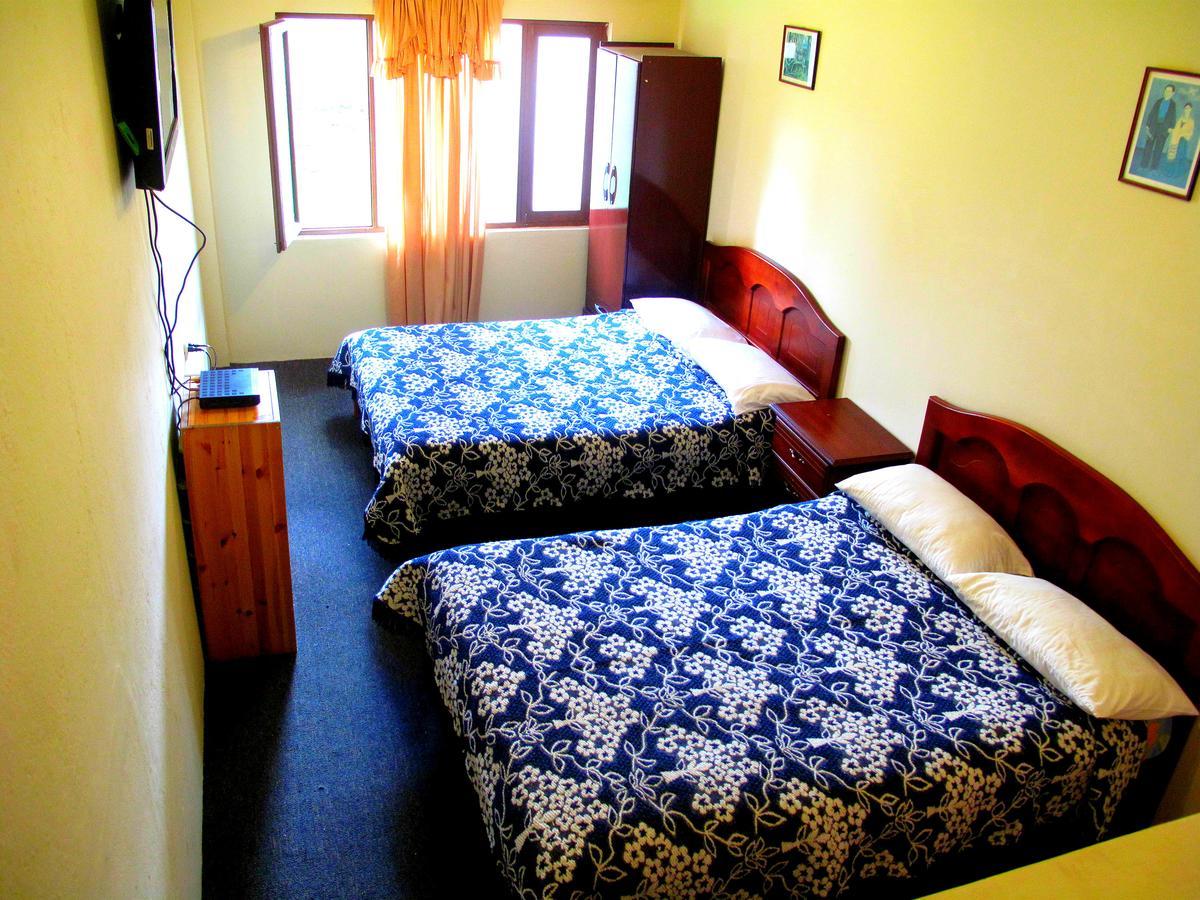 Aqua Hostal Mabel Cuenca Exterior foto